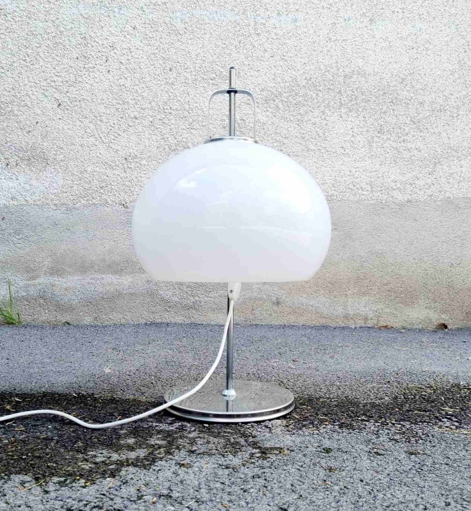 Italian Modern Table Lamp Lucerna by Luigi Massoni for Meblo Guzzini, Italy 70s