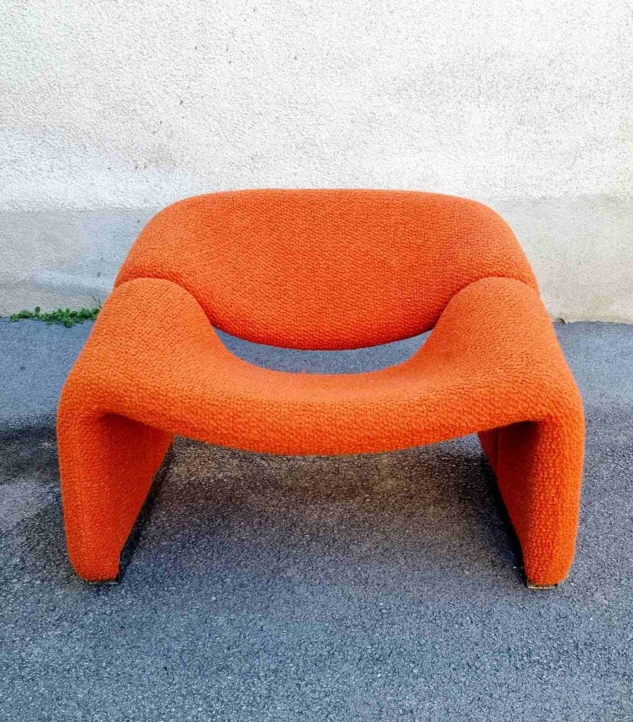 Mid Century F598 Groovy 'M' Chair Designed by Pierre Paulin, 80s